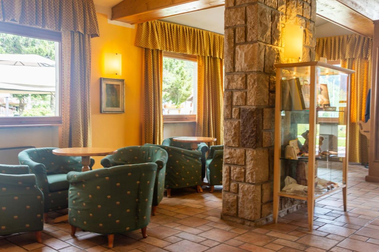 Hotel San Giusto Falcade Exterior photo