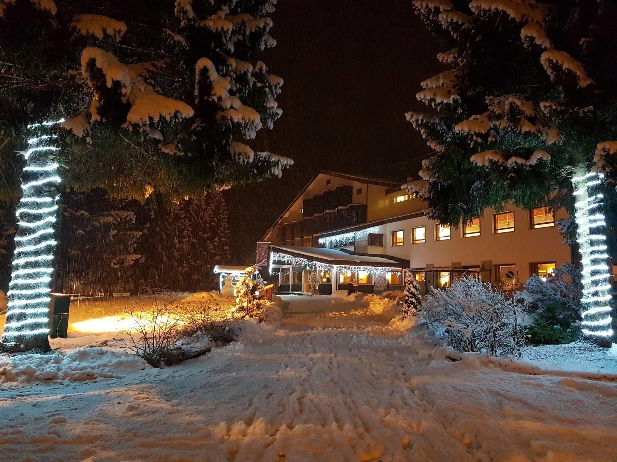 Hotel San Giusto Falcade Exterior photo
